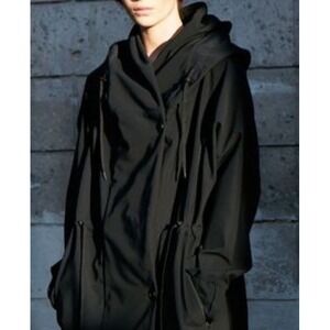 Paskho Black Travel Jacket NWT Scuba Material Fleece Lined Cocoon Style Sz Med.